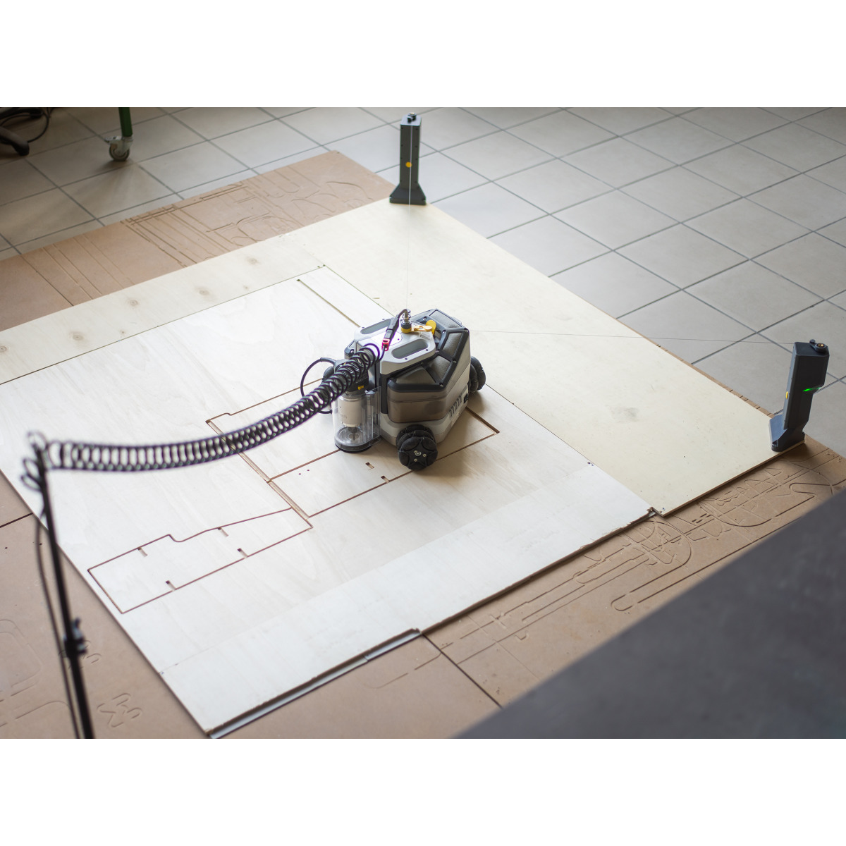 STÜRMER Tragbarer CNC-Fräsroboter Holzkraft Maker