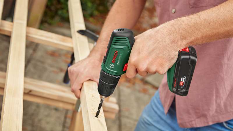 BOSCH Akku-Bohrschrauber EasyDrill 18V-40, 2 x Akku PBA 18V 2.0Ah BOSCH Akku-Bohrschrauber EasyDrill 18V-40, 2 x Akku PBA 18V 2.0Ah