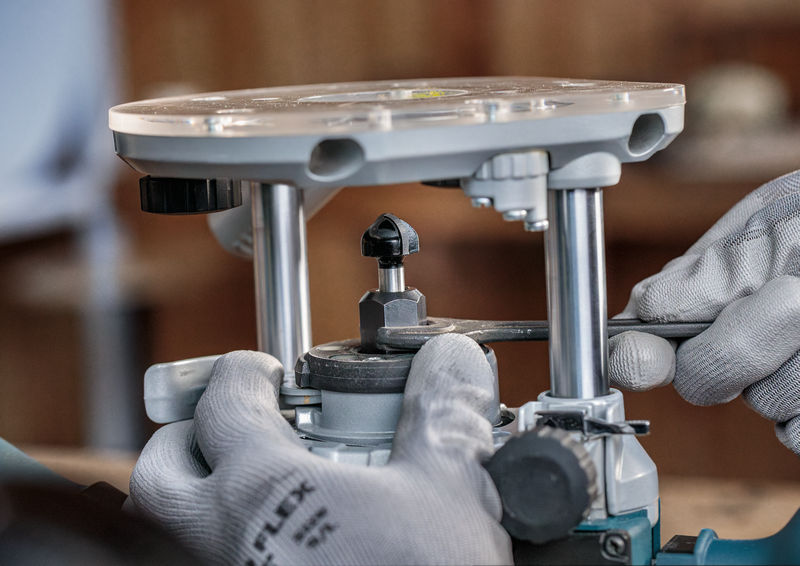 BOSCH PRO Hohlkehlfräser, R 12, Schaft 12 mm