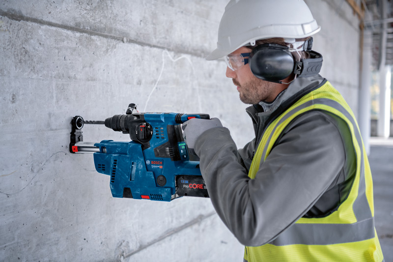 BOSCH Akku-Bohrhammer mit SDS plus GBH 18V-28 C in L-BOXX BOSCH Akku-Bohrhammer mit SDS plus GBH 18V-28 C in L-BOXX