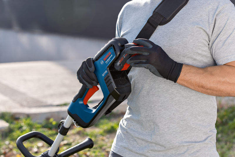 BOSCH Akku-Rasentrimmer GRT 18V-33