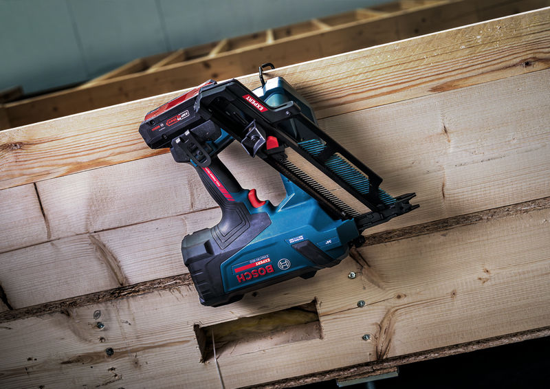 BOSCH Akku-Holznagler EXNH18V-90D in XL-BOXX BOSCH Akku-Holznagler EXNH18V-90D in XL-BOXX