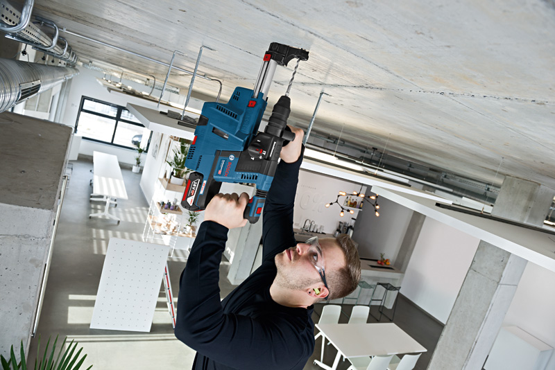 BOSCH Akku-Bohrhammer mit SDS plus GBH 18V-26F,L-BOXX 136, 2 x ProCORE18V 5.5Ah