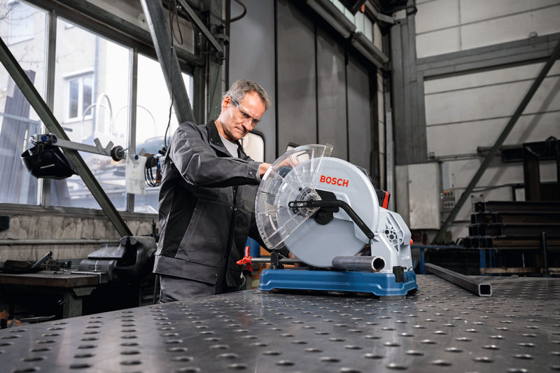 BOSCH Metalltrennsäge GCD 18V-355