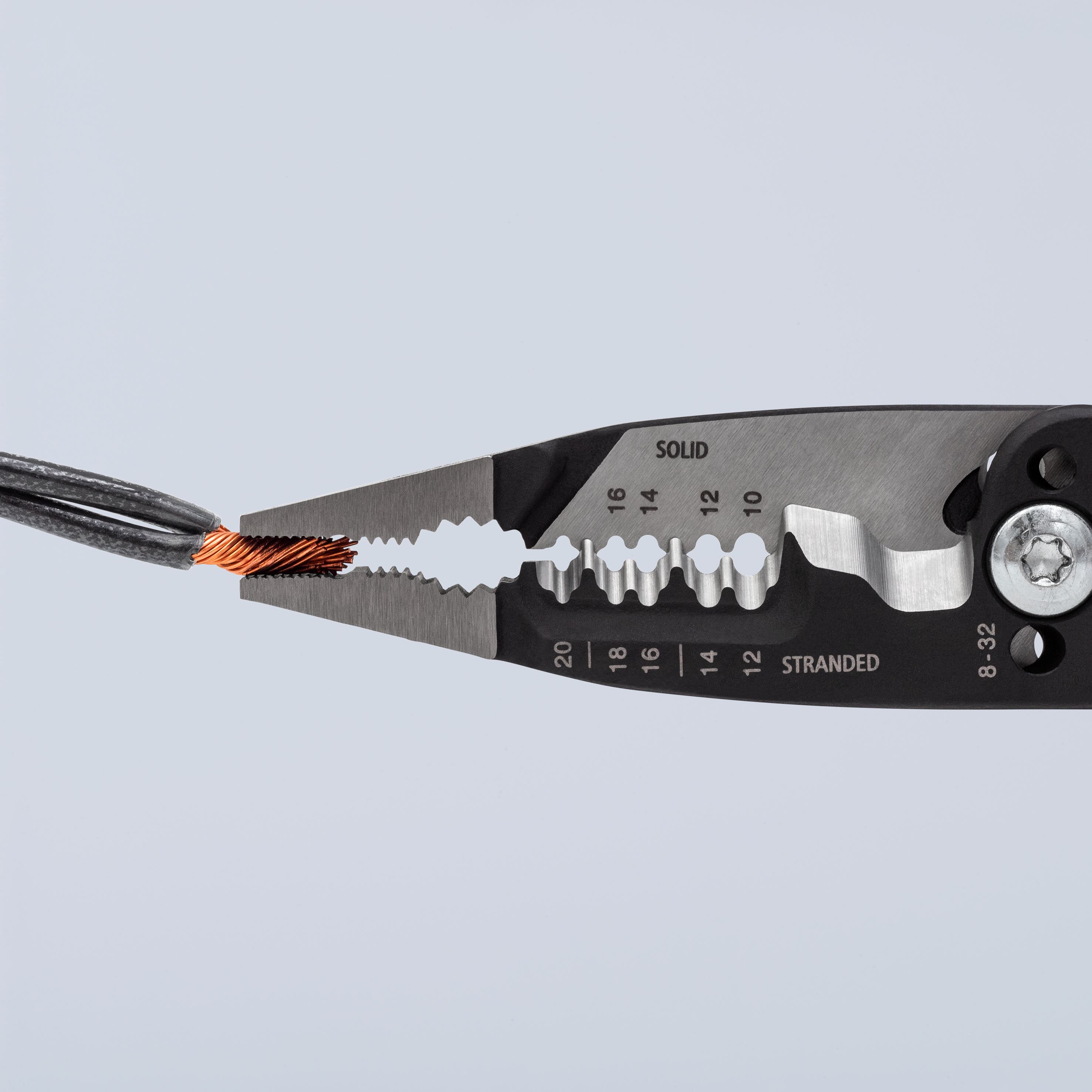 KNIPEX KNIPEX 13 72 8 WireStripper Multifunktions-Elektrikerzangen amerikanisches Modell 200 mm schwarz atramentiert mit Mehrkomponenten-Hüllen poliert KNIPEX KNIPEX 13 72 8 WireStripper Multifunktions-Elektrikerzangen amerikanisches Modell 200 mm schwarz atramentiert mit Mehrkomponenten-Hüllen poliert
