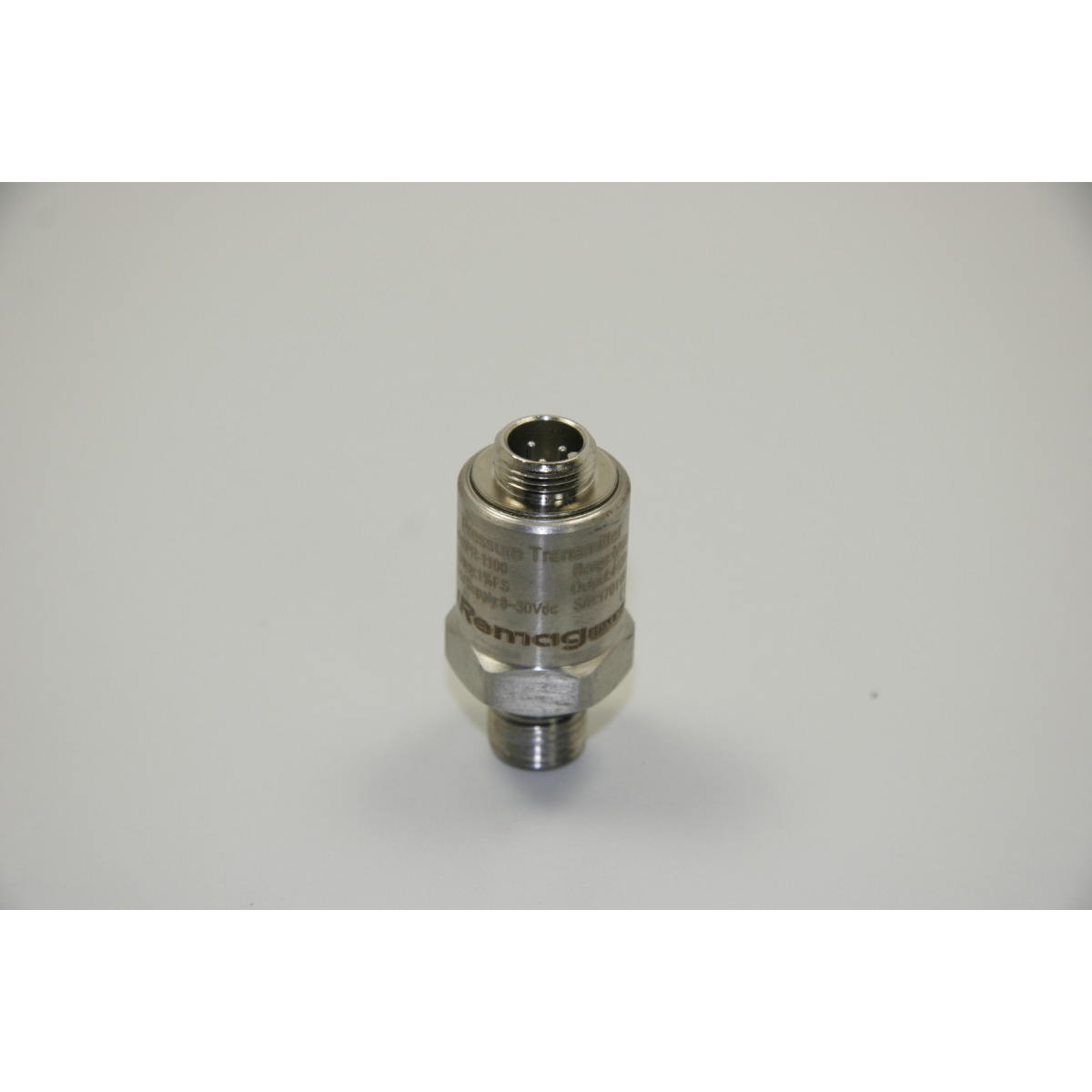 AIRCRAFT Druckschalter 0-16 bar / 4-20 mA / C008167010 inkl. 2 mtr. Anschlusskabel und 2 poligen Stecker